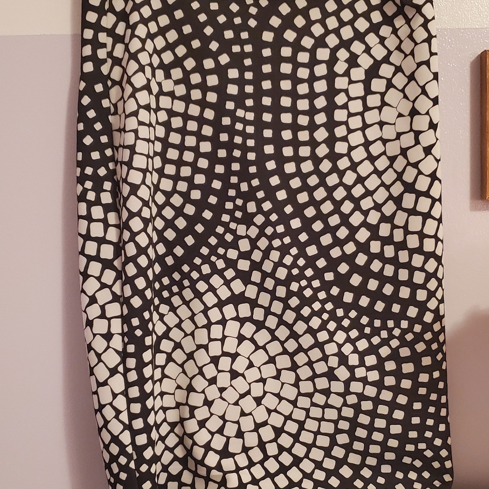 Black and white unique pattern